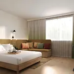 Hampton By Hilton Paris Charles De Gaulle Airport Hotel 4*