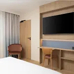 Hotel Hampton By Hilton Paris Charles De Gaulle Airport