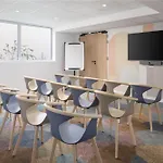 Hampton By Hilton Paris Charles De Gaulle Airport