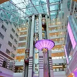 Hotel Hampton By Hilton Paris Charles De Gaulle Airport 4*