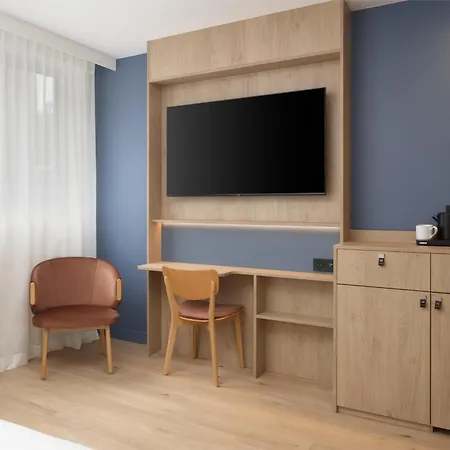 Hampton By Hilton Paris Charles De Gaulle Airport 4* Roissy-en-France