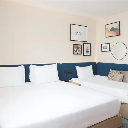 Hotel Hampton By Hilton Paris Charles De Gaulle Airport