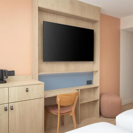 Hampton By Hilton Paris Charles De Gaulle Airport Roissy-en-France