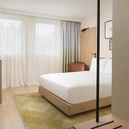 Otel Hampton By Hilton Paris Charles De Gaulle Airport 4*