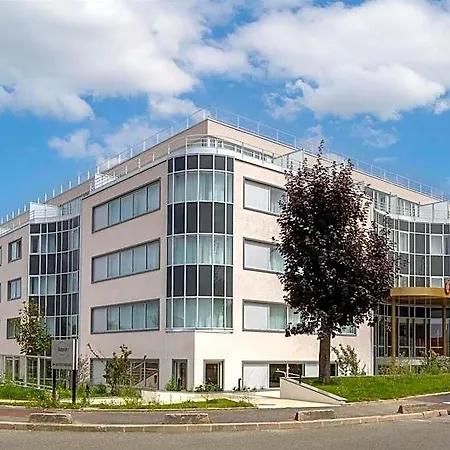 Hampton By Hilton Paris Charles De Gaulle Airport 4*