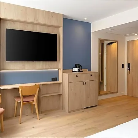 Hampton By Hilton Paris Charles De Gaulle Airport Roissy-en-France