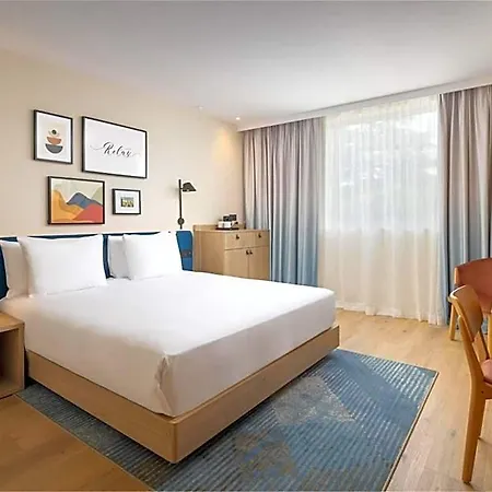 Hampton By Hilton Paris Charles De Gaulle Airport Hotel