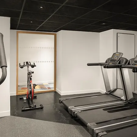 Hampton By Hilton Paris Charles De Gaulle Airport Roissy-en-France