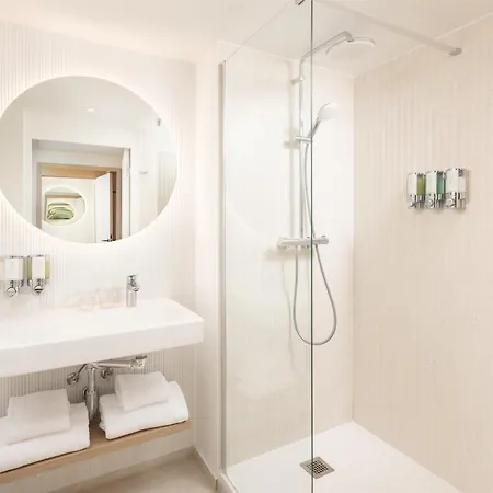 Otel Hampton By Hilton Paris Charles De Gaulle Airport