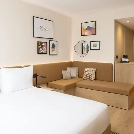 Hampton By Hilton Paris Charles De Gaulle Airport 4* Roissy-en-France