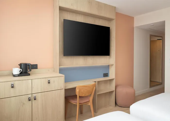 Hampton By Hilton Paris Charles De Gaulle Airport Roissy-en-France