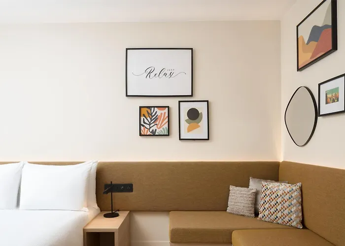 Hotel Hampton By Hilton Paris Charles De Gaulle Airport 4*