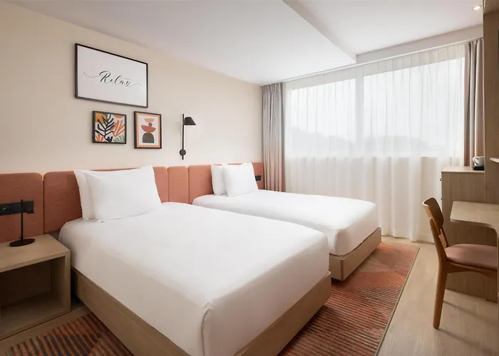 Hampton By Hilton Paris Charles De Gaulle Airport Hotel 4*