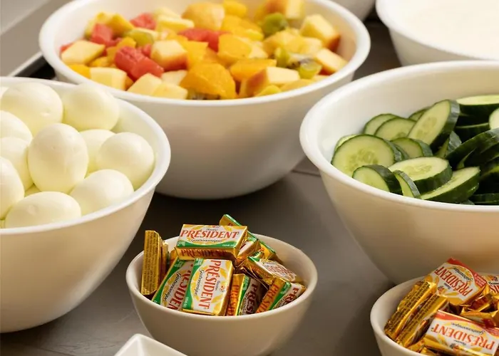 Hampton By Hilton Paris Charles De Gaulle Airport Hotel Roissy-en-France