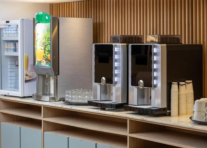 Hampton By Hilton Paris Charles De Gaulle Airport Hotel 4*